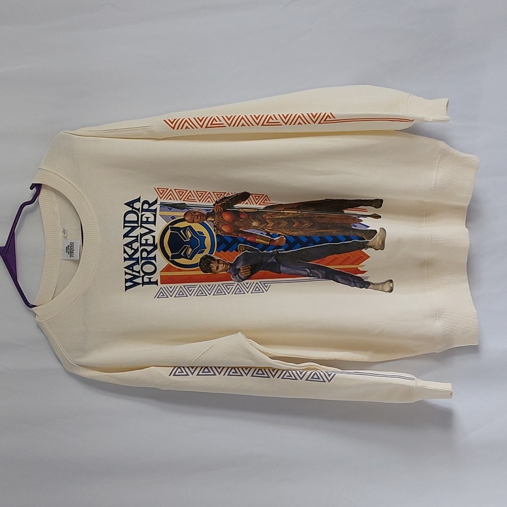 Marvel black panther wakanda forever women's cream Sweatshirts size XS - Picture 2 of 10